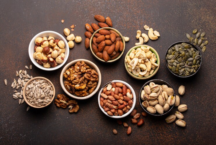 7 Antioxidant Foods for Glowing Skin - Nuts and Seeds