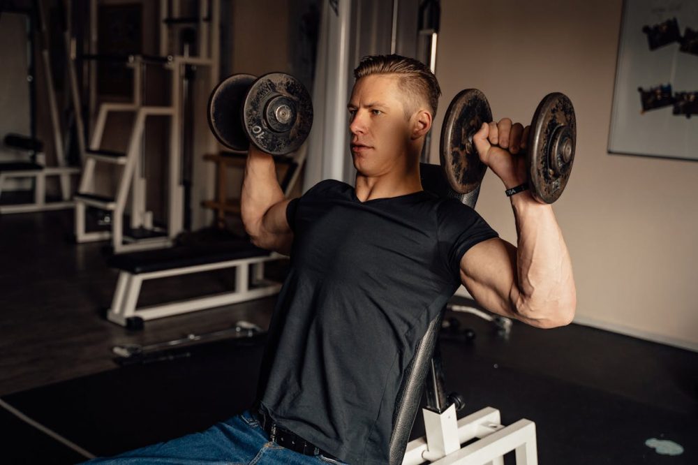 Top shoulder press tips for a stronger, safer upper body.